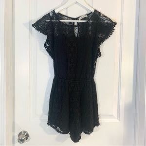Abercrombie & Fitch Black Lace Romper Women's Size Small
